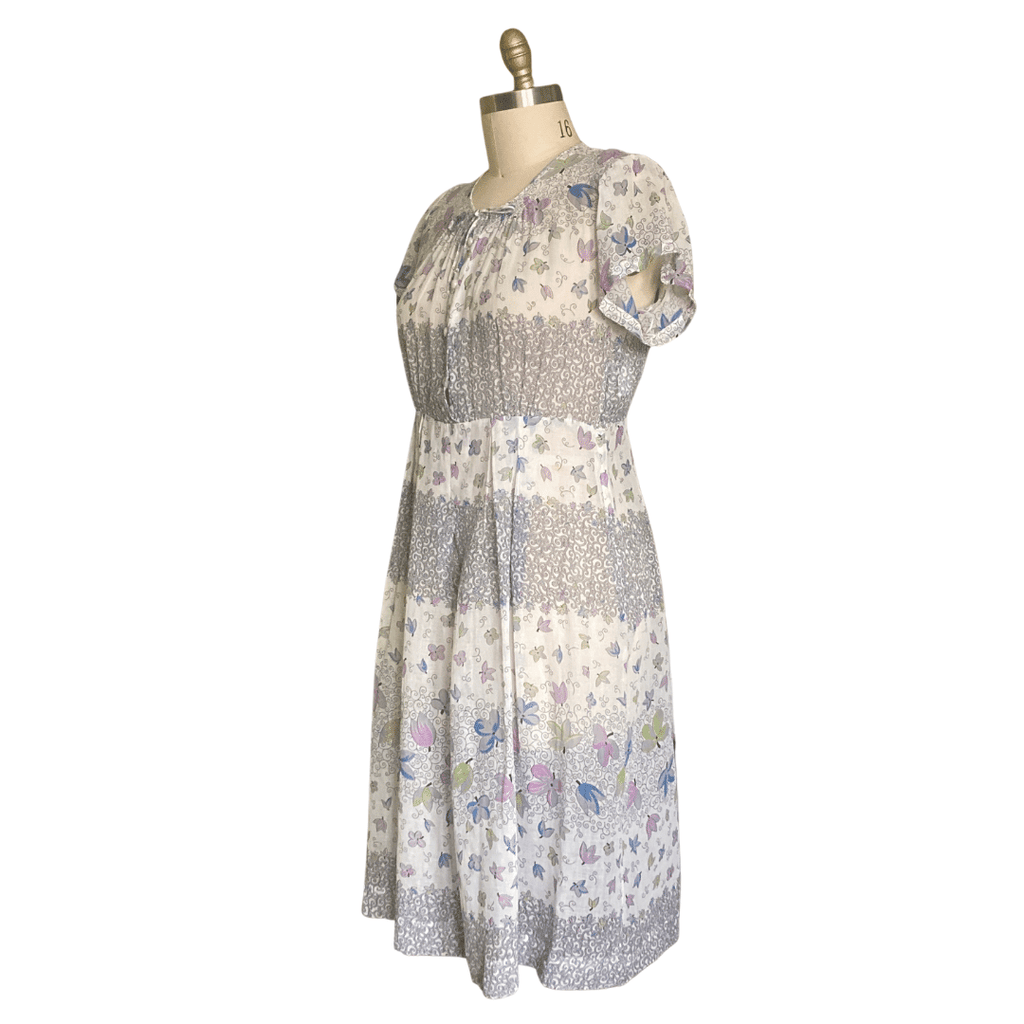 VINTAGE 1940s PLUS SIZE SHEER FLORAL PRINT DRESS
