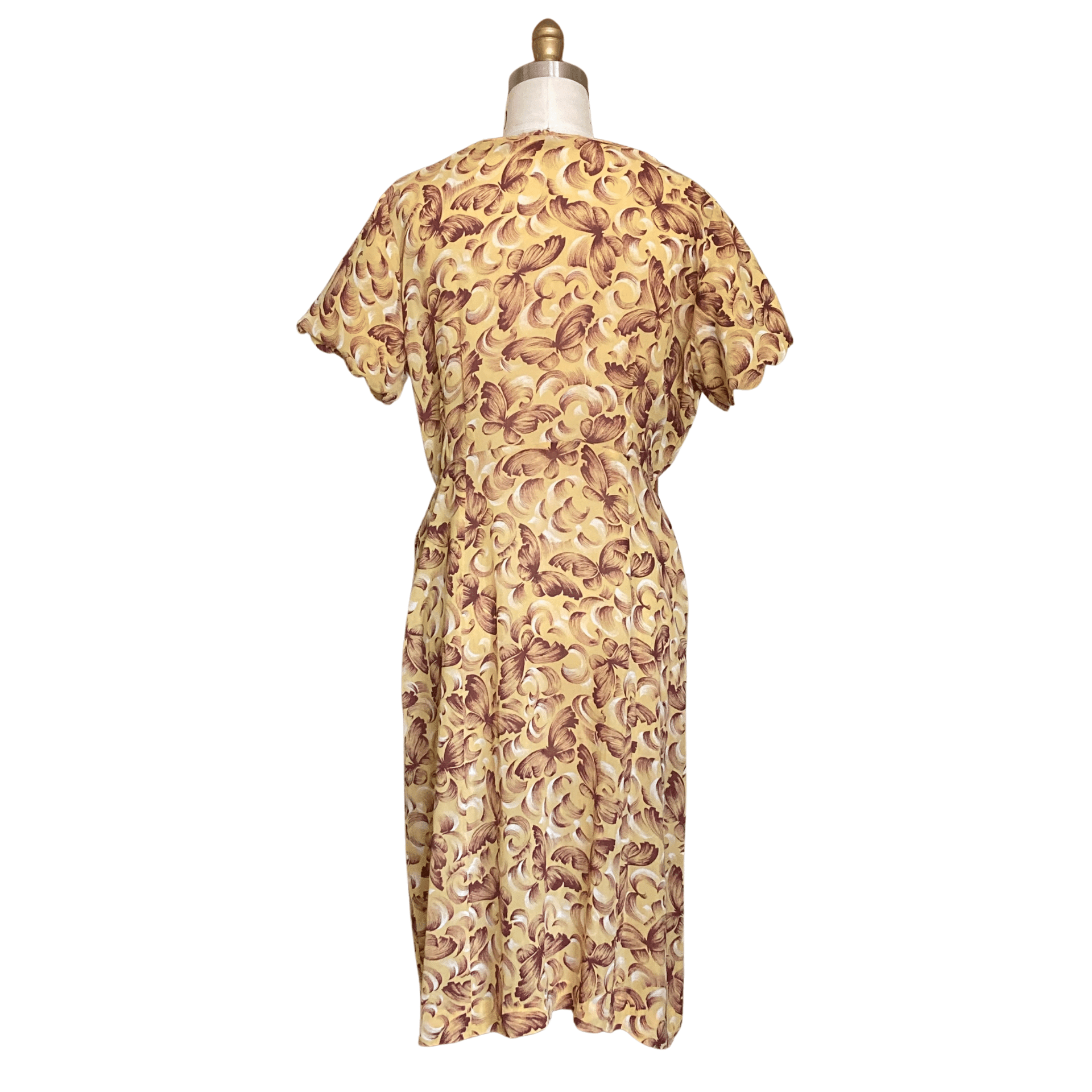 VINTAGE 1940s YELLOW & BROWN BUTTERFLY PRINT PEPLUM DRESS - LO QUE FUE BOUTIQUE Lo Que Fue Boutique VINTAGE 1940s YELLOW & BROWN BUTTERFLY PRINT PEPLUM DRESS - LO QUE FUE BOUTIQUE Lo Que Fue Boutique